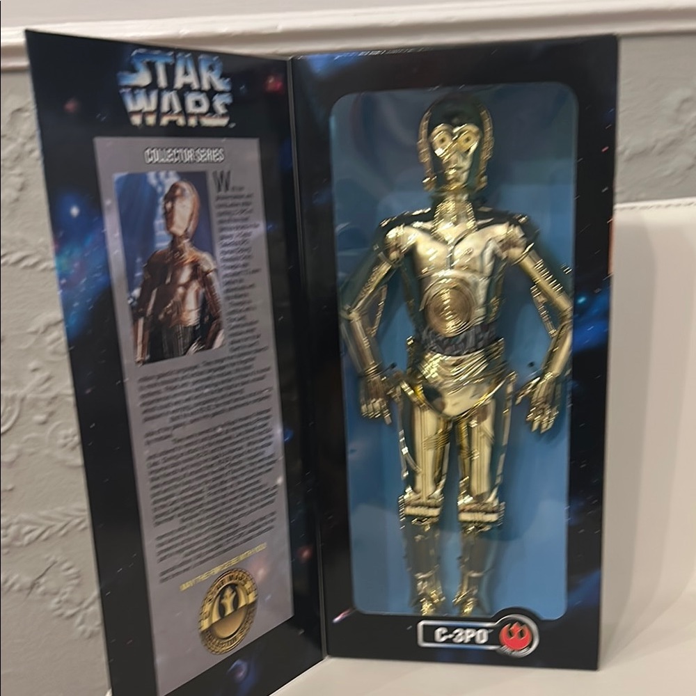 ✨ VINTAGE 1996 STAR WARS COLLECTOR SERIES C-3PO ✨ - Picture 2 of 8